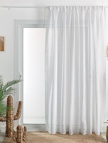 Transparente liso con trenza fruncida y rayas de fantasía