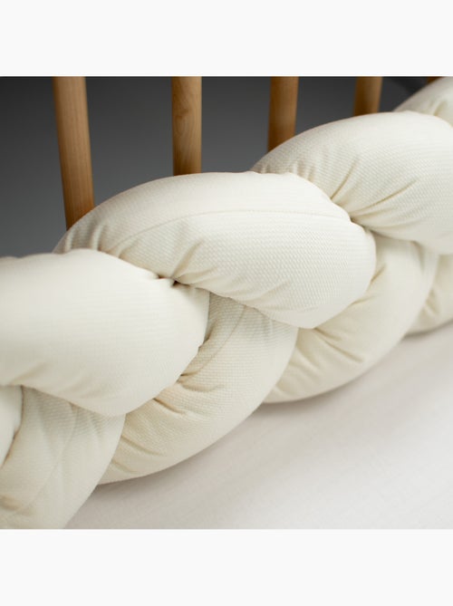 Trenza de cuna para bebé de terciopelo | sevira kids - Kiabi Trenza de cuna para bebé de terciopelo | sevira kids - Kiabi