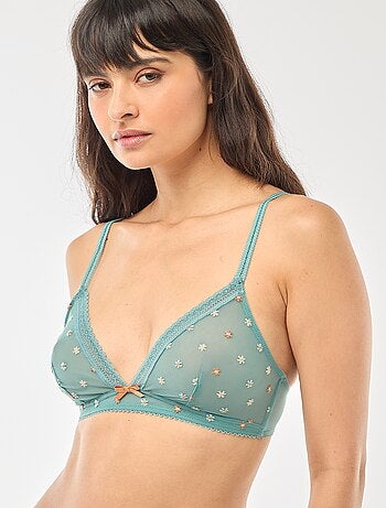 Triángulo de tul transparente con flores