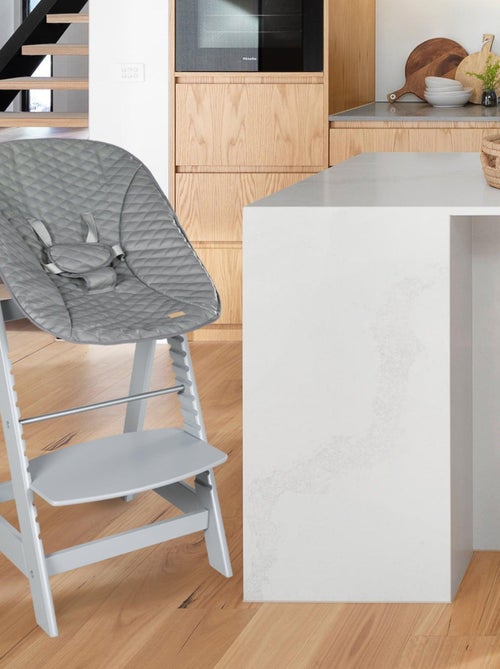 Trona evolutiva con hamaca reclinable en cuero PU 'Roba Born Up' - Kiabi