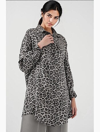 Túnica larga abotonada de leopardo bdart