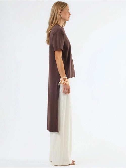 Túnica oversize con cuello redondo y abertura busem - Kiabi Túnica oversize con cuello redondo y abertura busem - Kiabi