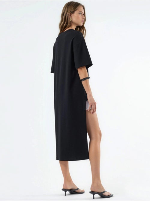 Túnica oversize con cuello redondo y abertura busem - Kiabi Túnica oversize con cuello redondo y abertura busem - Kiabi