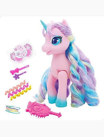 Unicornio fantasía con accesorios + 3 años dreameez