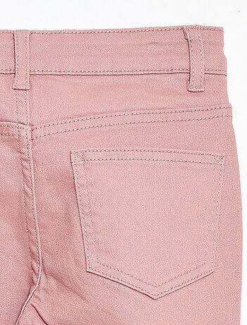 Vaquero acampanado clásico