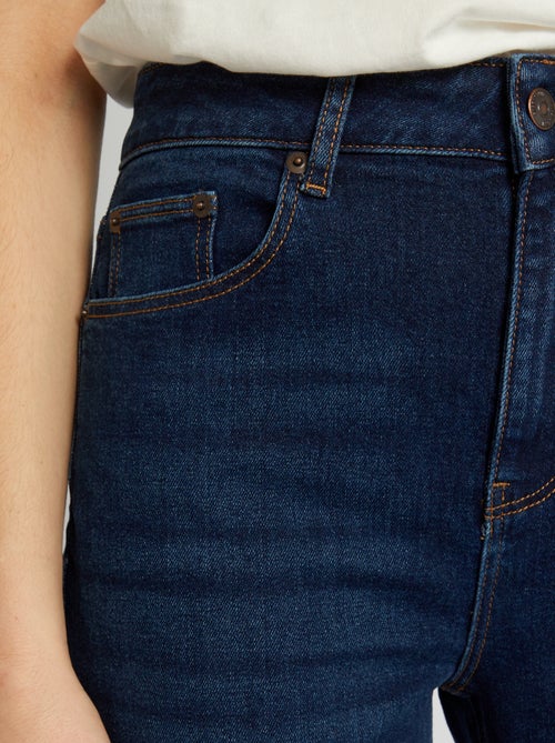 Vaquero acampanado con 5 bolsillos - L28 - Kiabi