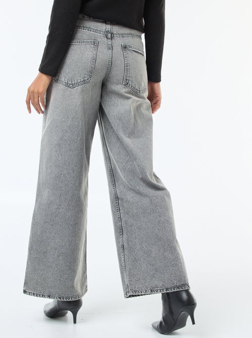 Vaquero ancho con doble abertura abotonada - Kiabi