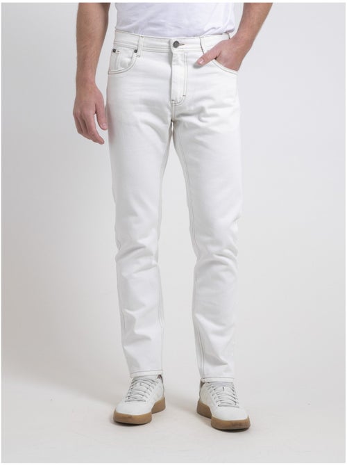 Vaquero blanco de corte recto SISKA - Kiabi Vaquero blanco de corte recto SISKA - Kiabi