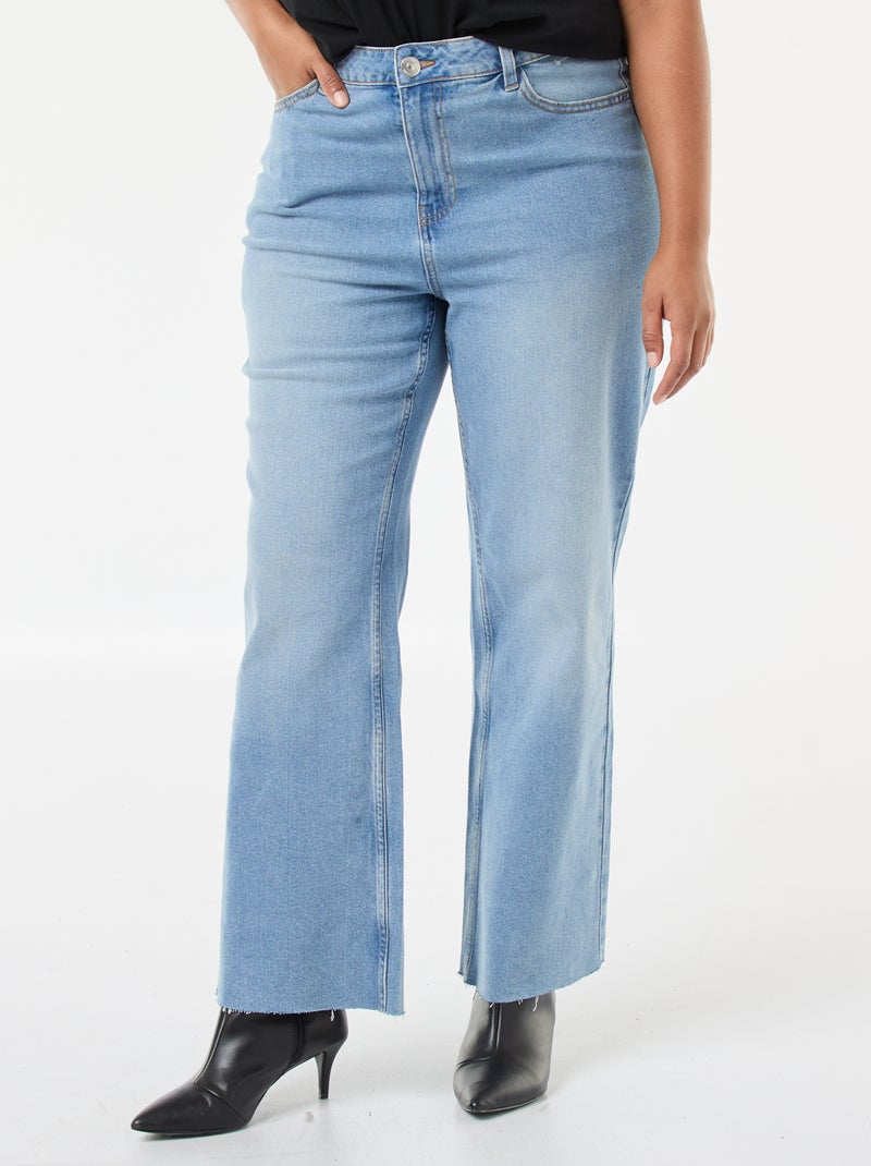 Vaquero bootcut con bajo deshilachado Azul - Kiabi