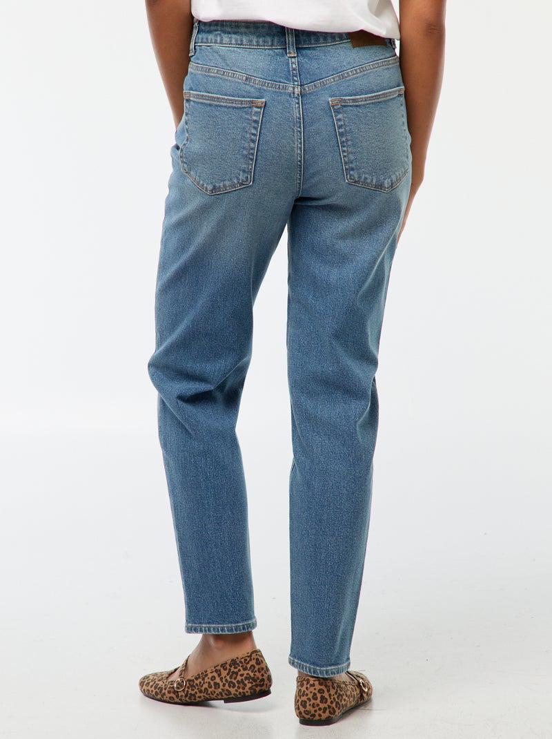 Vaquero con corte mom - L28 Azul - Kiabi