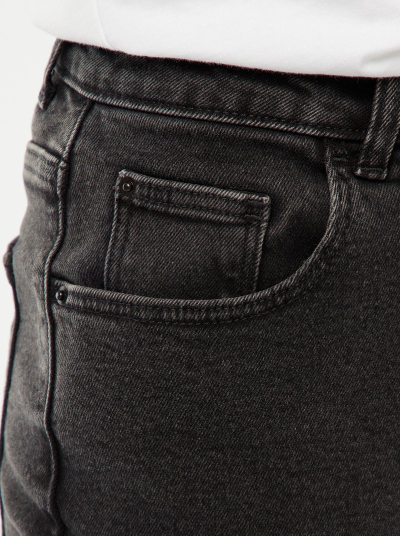 Vaquero con corte mom - L30 Negro - Kiabi