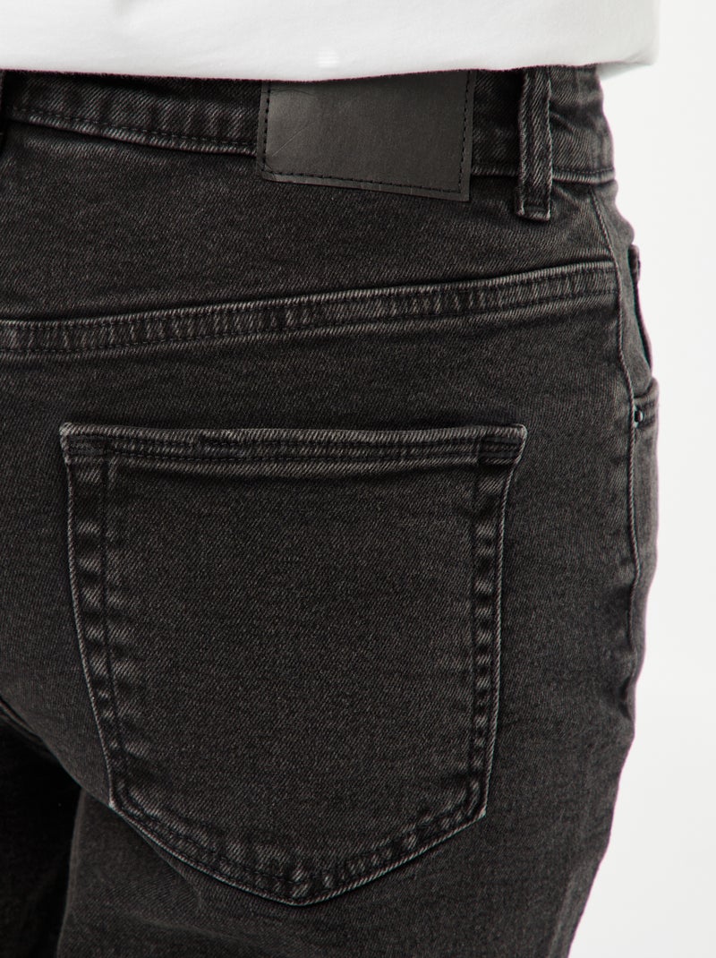 Vaquero con corte mom - L32 Negro - Kiabi