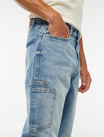 Vaquero con corte recto - regular fit 5 bolsillos