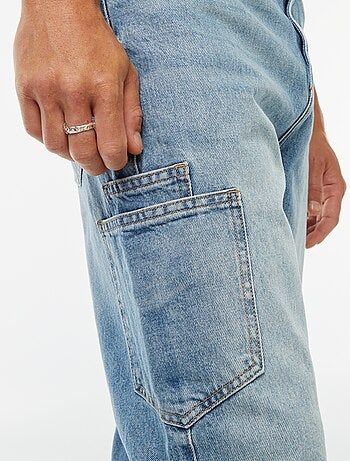 Vaquero con corte recto - regular fit 5 bolsillos