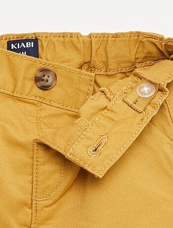 Vaquero corto chino con cintura ajustable