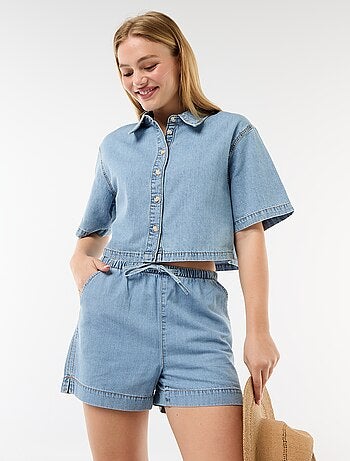 Vaquero corto con cintura elástica