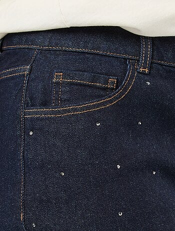 Vaquero de talle alto con strass