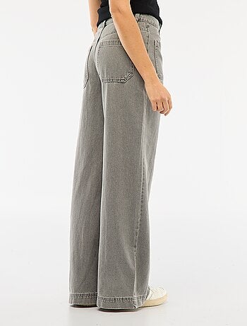 Vaquero de tiro alto con botones