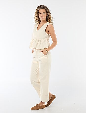 Vaquero de tiro alto con vuelta en el bajo