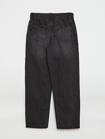 Vaquero mom con bolsillos en forma de corazón