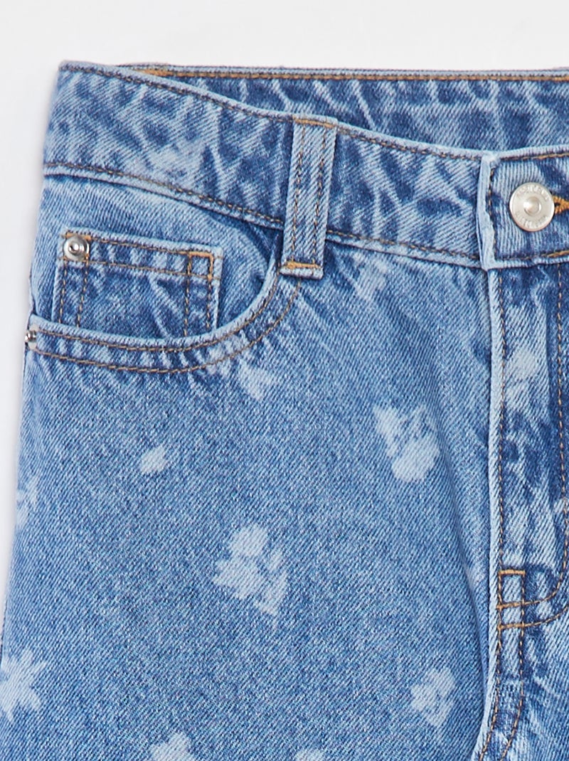 Vaquero mom con motivo floral AZUL - Kiabi