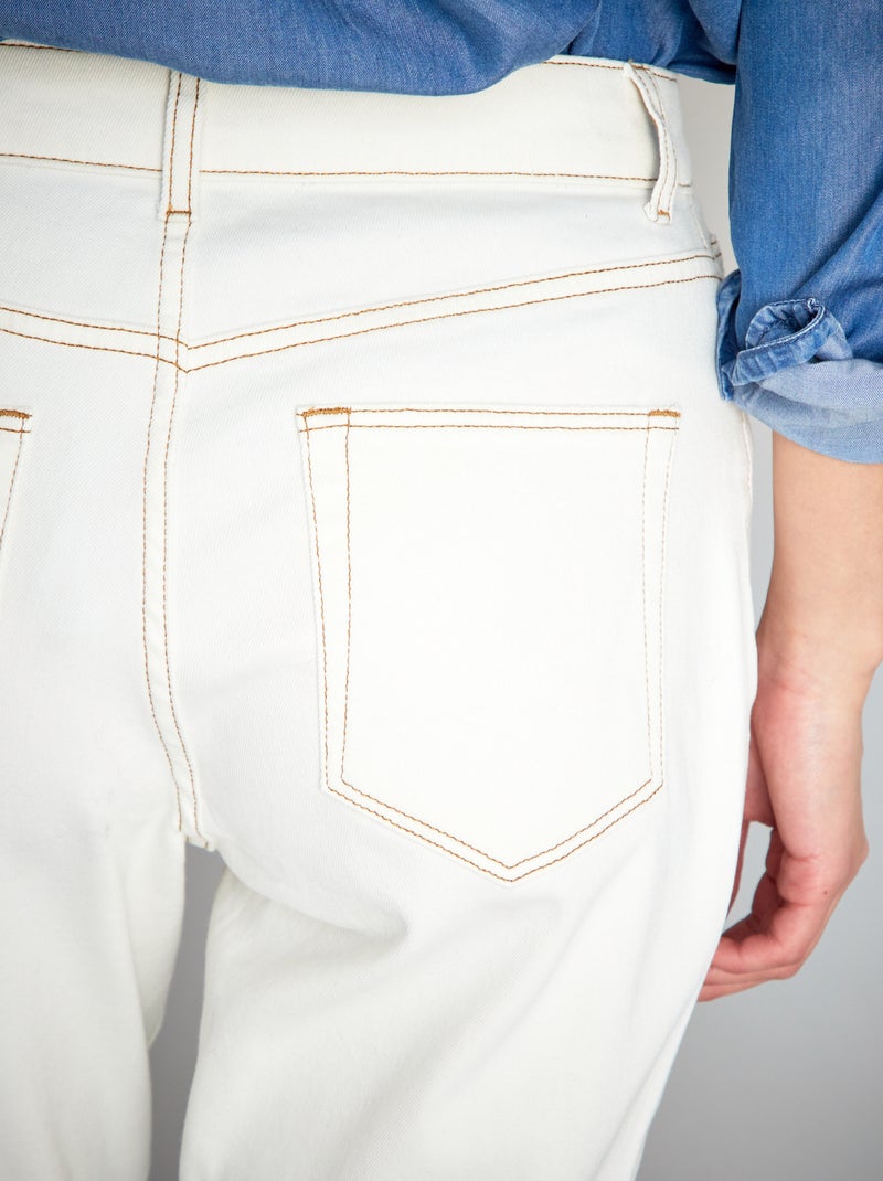 Vaquero mom con talle muy alto - L34 BLANCO - Kiabi