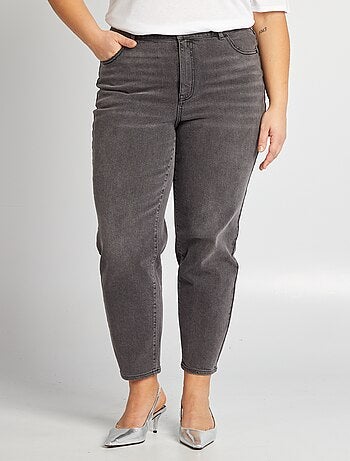 Vaquero mom tiro alto