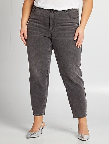 Vaquero mom tiro alto