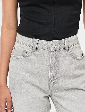 Vaquero recto de tiro alto