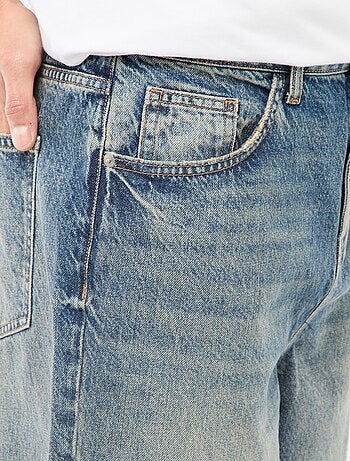 Vaquero regular con bajo vuelto - L32