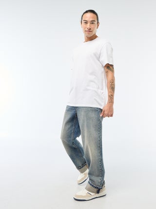 Vaquero regular con bajo vuelto - L32