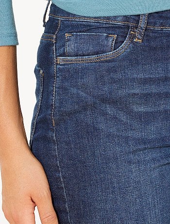 Vaquero regular fit largo US 34 - Kiabi