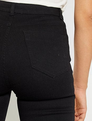 Vaquero skinny con bragueta abotonada - Kiabi