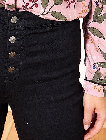 Vaquero skinny con bragueta abotonada - Kiabi