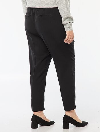 Vaquero skinny fit/corte muy entallado con cintura elástica