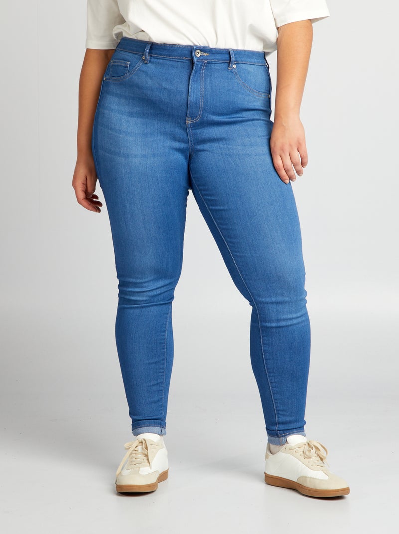 Vaquero skinny 'Only Carmakoma' AZUL - Kiabi