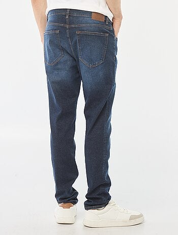 Vaquero slim con 5 bolsillos