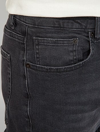 Vaquero slim con 5 bolsillos