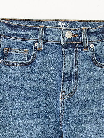 Vaquero slim con cintura ajustable