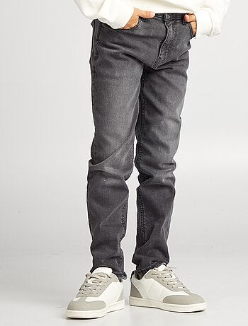 Vaquero slim con cintura ajustable