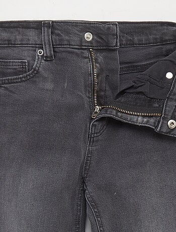 Vaquero slim con cintura ajustable