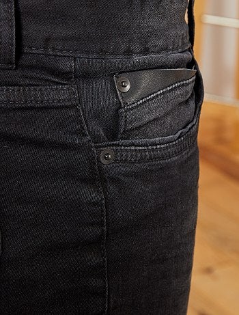 Vaquero slim con detalles de material sintético - Kiabi