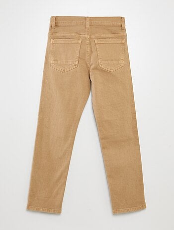 Vaquero slim con 5 bolsillos