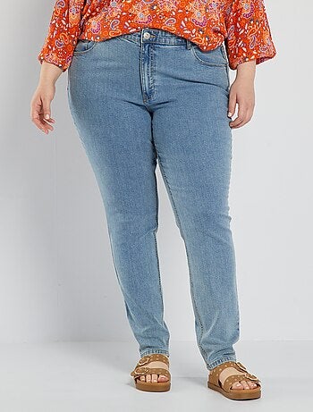 Vaquero slim de talle alto - L32