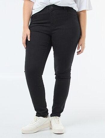 Vaquero slim de talle alto - L32