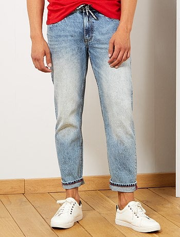 Vaquero tapered con cinturón de cordón - Kiabi