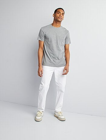 Vaquero tapered slim ahusado 5 bolsillos