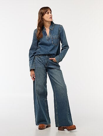 Vaquero wide leg con bajo deshilachado