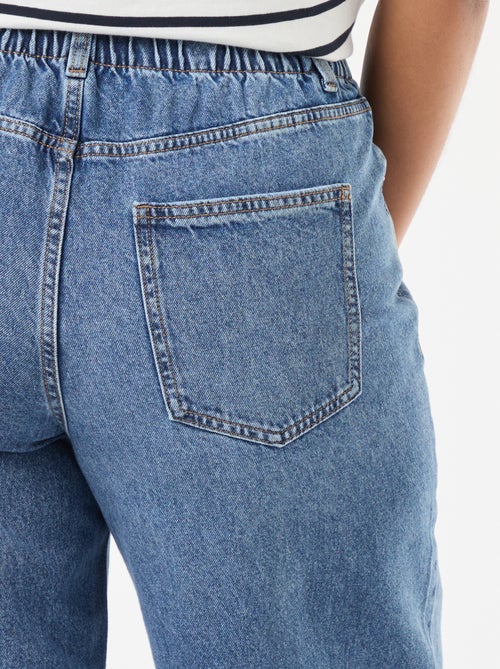 Vaquero wide leg con bajos deshilachados - Kiabi