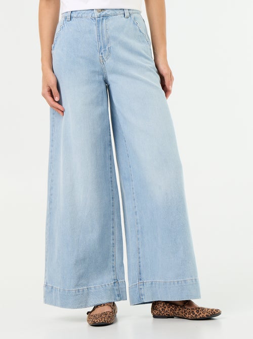 Vaquero wide leg con bolsillos recortados - Kiabi Vaquero wide leg con bolsillos recortados - Kiabi